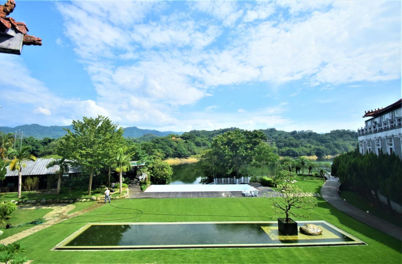 水漾月明度假文旅 Hotel Touwu Bagian luar foto