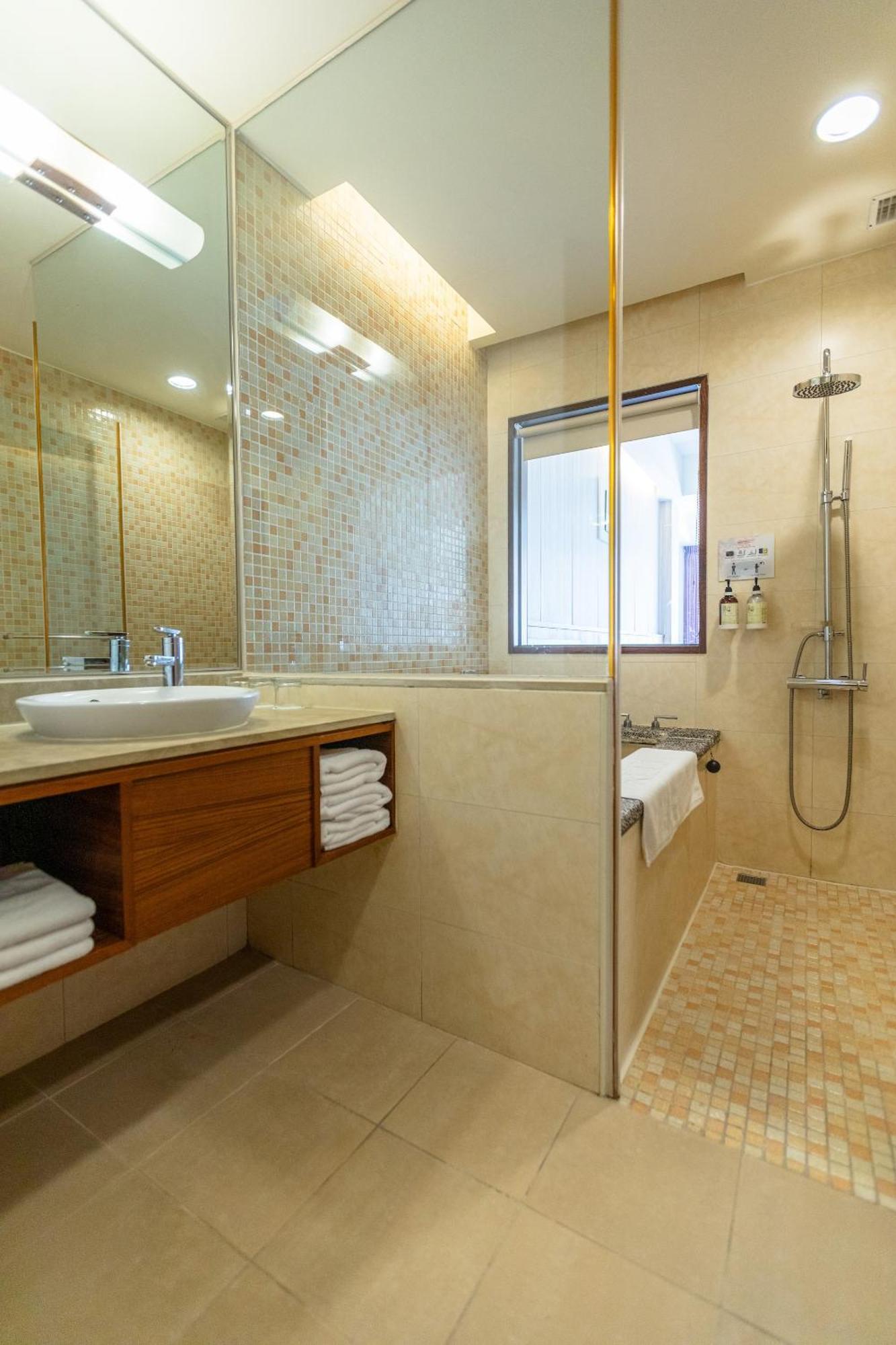 水漾月明度假文旅 Hotel Touwu Bagian luar foto